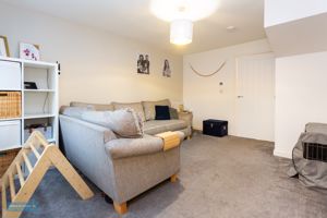 Sitting Room- click for photo gallery